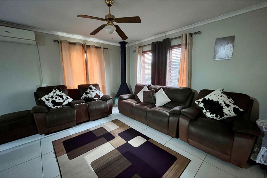 3 Bedroom Property for Sale in Windsor Park Estate Western Cape